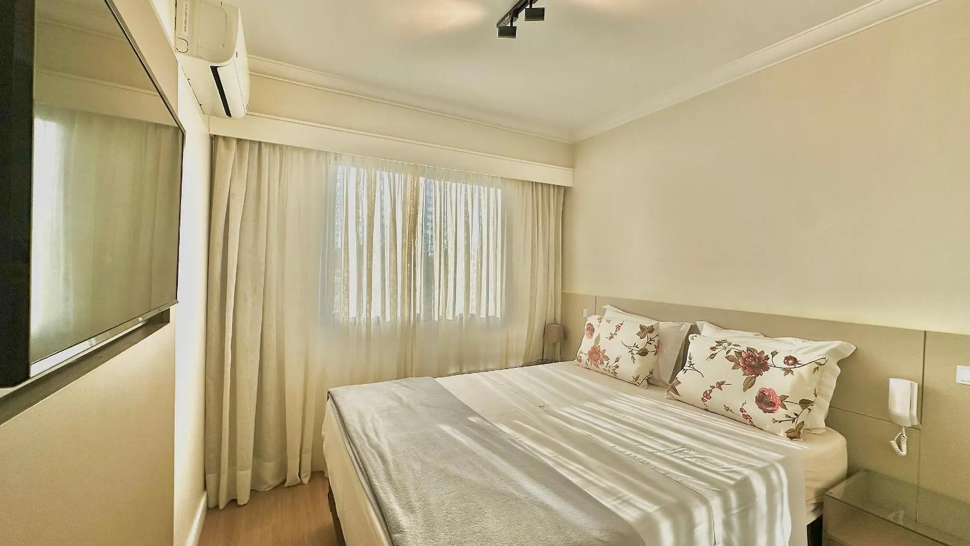 The Palace Apart-Hotel Moema - Uh1201 Sao Paulo 0*,  Brazil